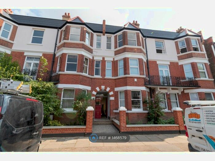 4 Bedroom Flat To Rent In Alwyne Mansions, London, SW19