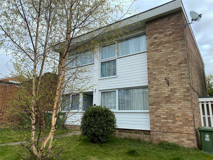 4 Bedroom Detached House To Rent In The South Glade, Bexley, Kent, DA5