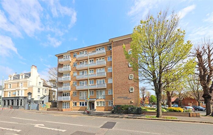1 Bedroom Flat To Rent In Hove Street, Hove, BN3