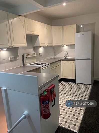 2 Bedroom Flat To Rent In Carterknowle Road, Sheffield, S7