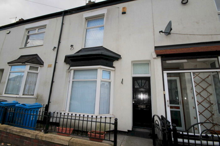 3 Bedroom Terraced House To Rent In Carrington St, Hull, HU3