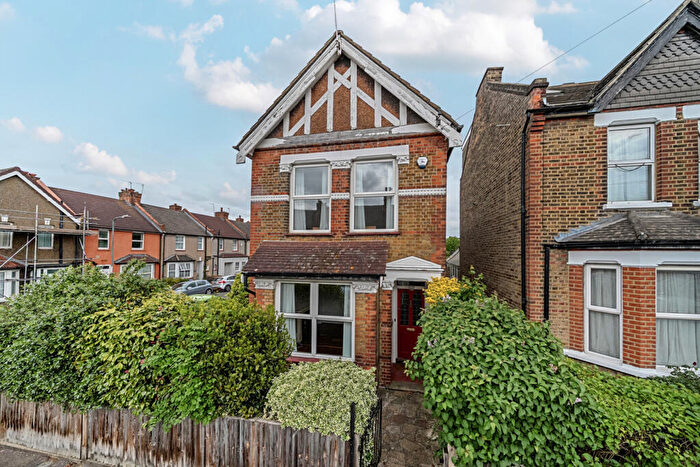 3 Bedroom Detached House For Sale In Northcote Road, Sidcup, DA14