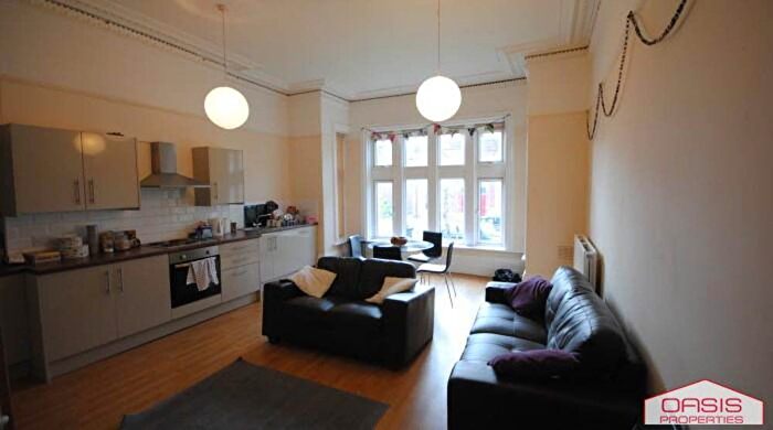 12 Bedroom Semi-Detached House To Rent In Cardigan Road, Leeds, LS6