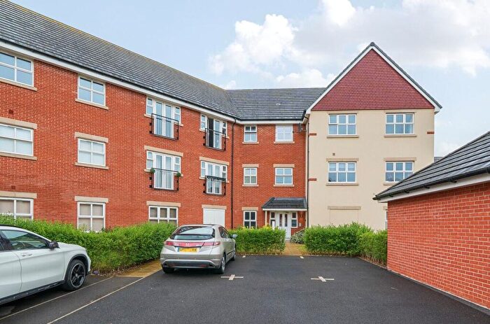 1 Bedroom Flat For Sale In Draper Close, Andover, SP11