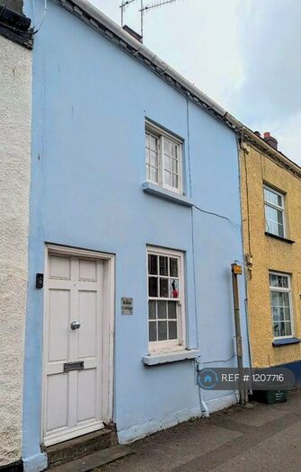 3 Bedroom Terraced House To Rent In Lower Church St, Chepstow, NP16
