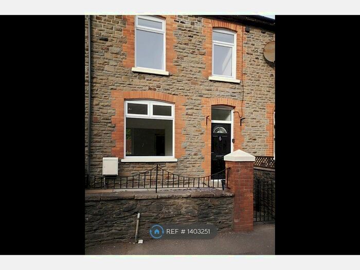2 Bedroom Terraced House To Rent In Penybryn Terrace, Pontllanfraith, Blackwood, NP12