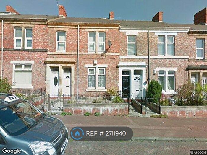 3 Bedroom Maisonette To Rent In Rodsley Avenue, Gateshead, NE8