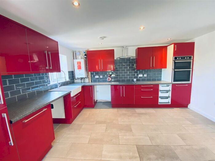 2 Bedroom Flat To Rent In Brookside Crescent, Ibstock, LE67