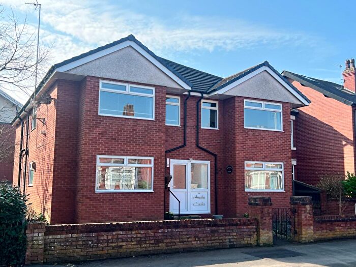 2 Bedroom Flat For Sale In Victoria Court, Victoria Street, FY8