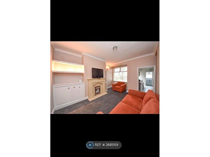 3 Bedroom End Terrace House To Rent In Wallace Lane, Wigan, WN1