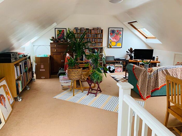 1 Bedroom Flat To Rent In Stephen Road, Headington, OX3