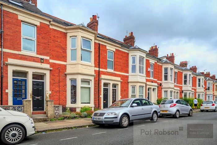 2 Bedroom Flat To Rent In Bayswater Road, Jesmond, Newcastle Upon Tyne, NE2