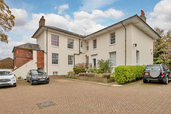 1 Bedroom Apartment For Sale In Mill House Close, Eynsford, Dartford, Kent, DA4