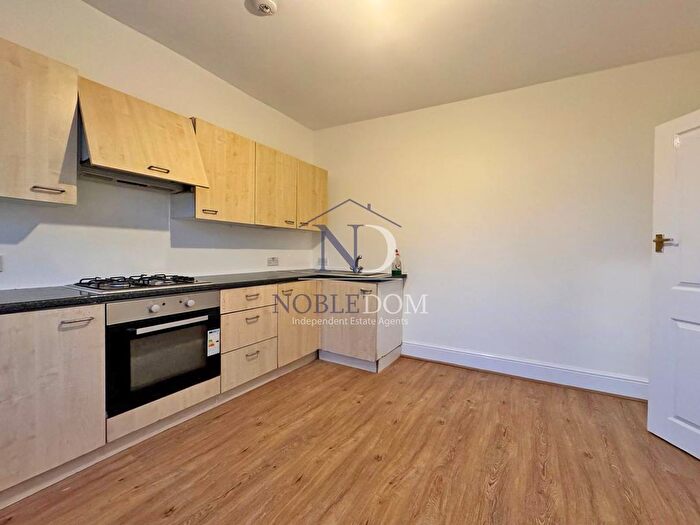 1 Bedroom Flat To Rent In The Broadway, Greenford, UB6