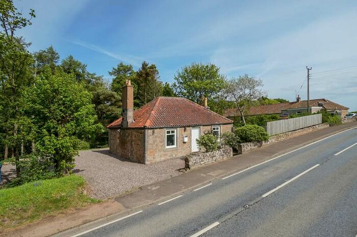 3 Bedroom Detached House For Sale In Dunino, St. Andrews, KY16