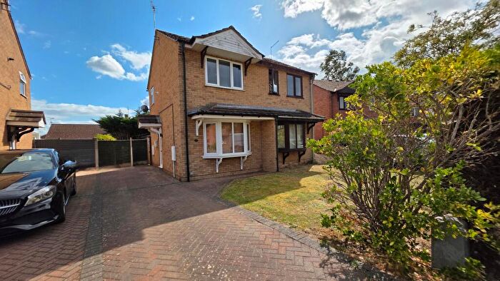 2 Bedroom Semi-Detached House For Sale In Roxholm Close, Ruskington, NG34