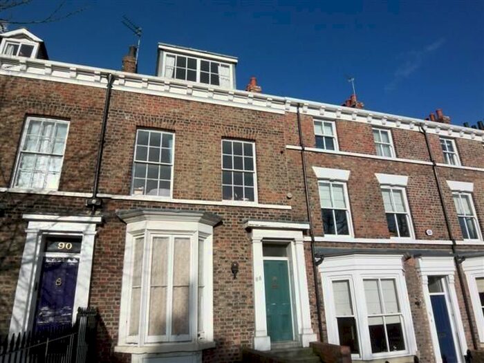 1 Bedroom Flat To Rent In Holgate Road, York, North Yorkshire, Uk, YO24
