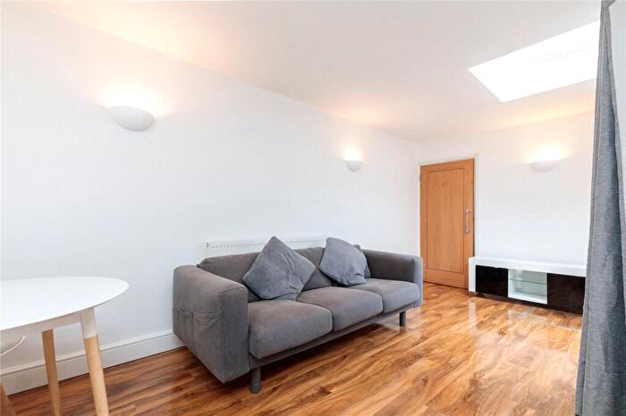1 Bedroom Flat To Rent In Wick Road, Trowbridge Estate, E9