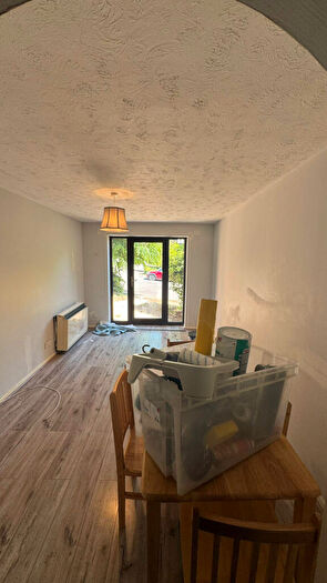 Flat To Rent In London, N17