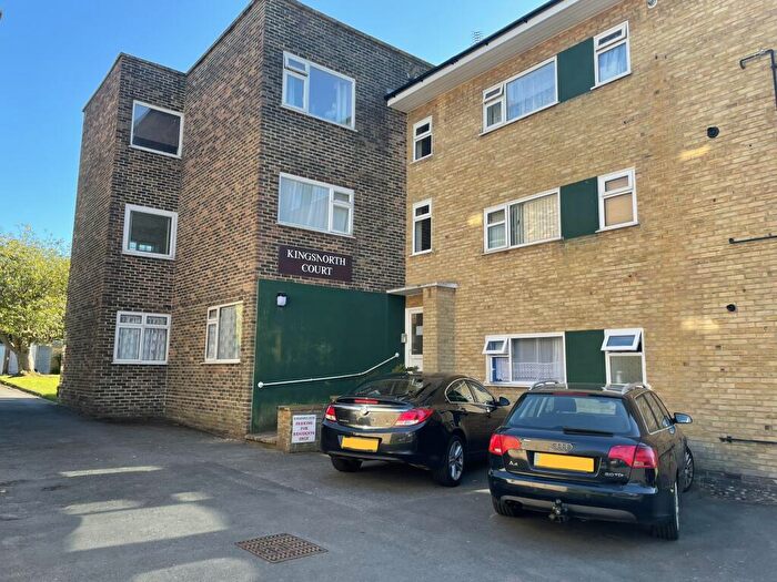 2 Bedroom Flat To Rent In Shorncliffe Road, Folkestone, CT20