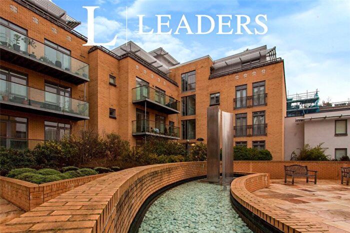1 Bedroom Flat To Rent In The Belvedere, Homerton Street, Cambridge, CB2