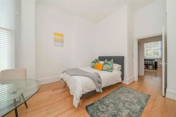 4 Bedroom Flat To Rent In Philbeach Gardens, London, SW5