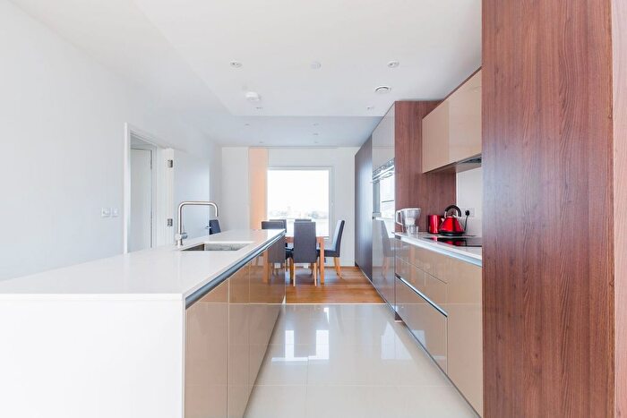 2 Bedroom Flat To Rent In Rennie Street, Greenwich, London, SE10