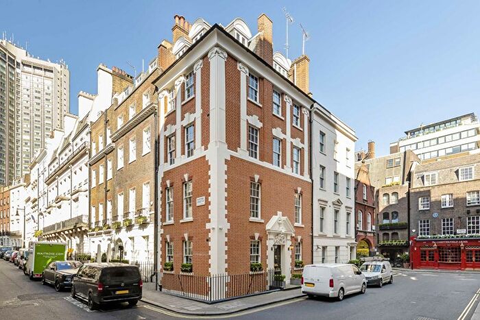 5 Bedroom Property To Rent In Hertford Street, London, W1J
