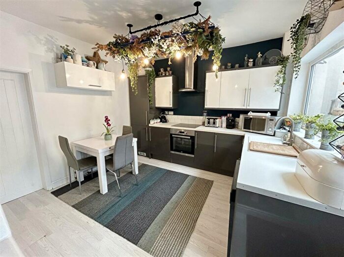 2 Bedroom Terraced House For Sale In New Row, Great Heck, Goole, DN14