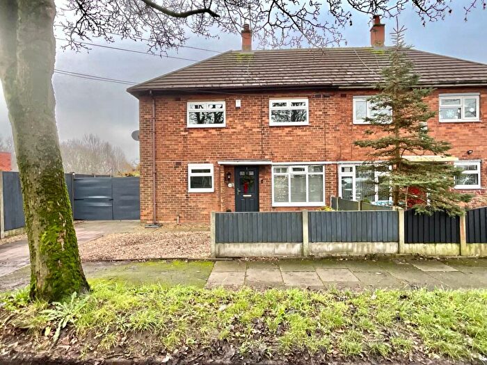 3 Bedroom Semi Detached House For Sale In Milton Road, Stoke-On-Trent, ST1