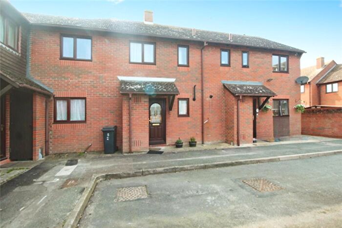 3 Bedroom Terraced House For Sale In Brightlingsea Road, Sandwich, Kent, CT13