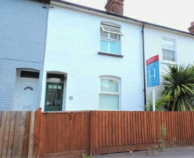 4 Bedroom Property To Rent In Worplesdon Rd Guildford, GU2
