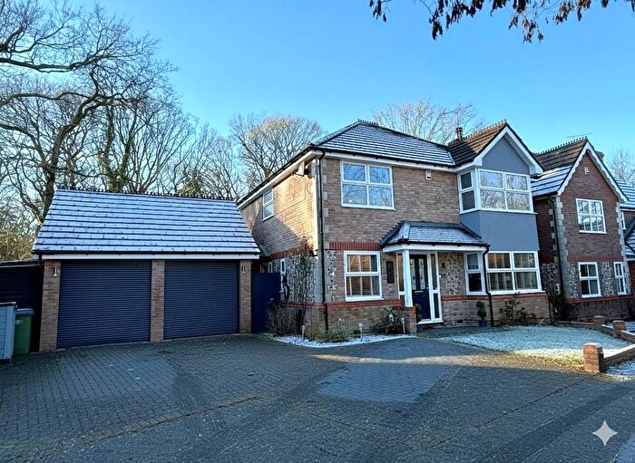4 Bedroom Detached House For Sale In Sheridan Gardens, Whiteley, PO15