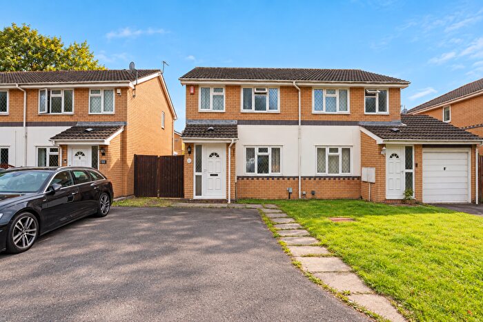 3 Bedroom Semi-Detached House To Rent In Sinclair Drive, Penylan, Cardiff, CF23