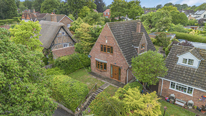 3 Bedroom Detached House For Sale In Stream Road, Upton, OX11