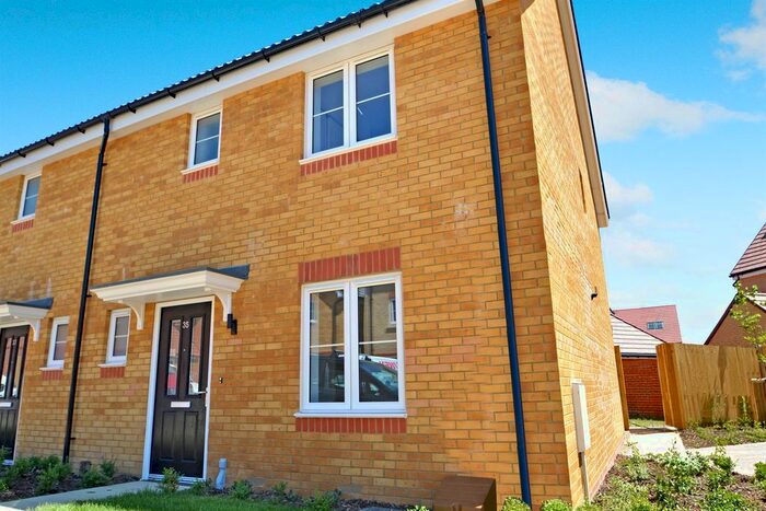 3 Bedroom Semi-Detached House To Rent In Sinclair Drive, Codmore Hill, Pulborough, West Sussex, RH20