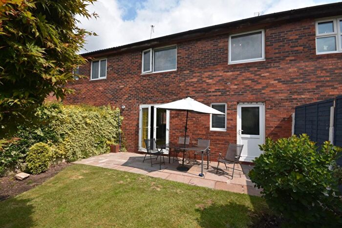 2 Bedroom Terraced House For Sale In Chepstow Close, Callands, Callands, Warrington, WA5