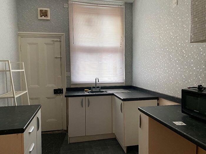 2 Bedroom Apartment To Rent In Westbourne Avenue, Hull, HU5
