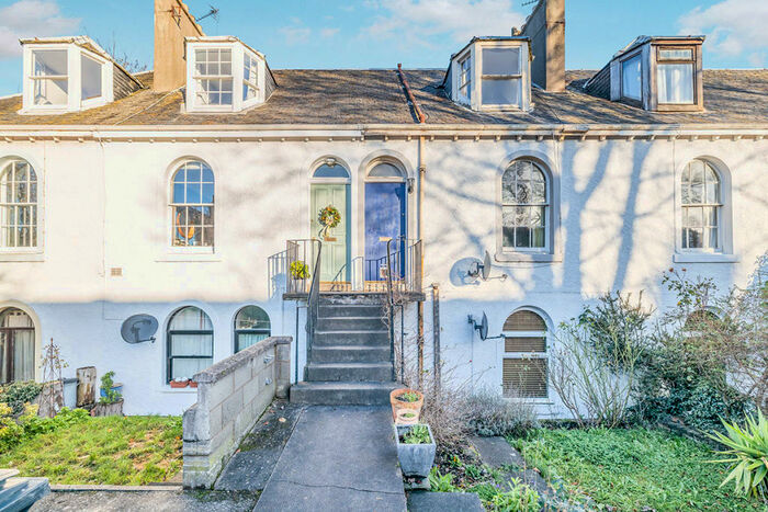 2 Bedroom Flat For Sale In Isla Place, Tayport, DD6