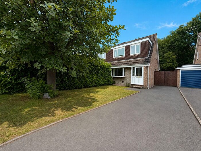 3 Bedroom Semi-Detached House For Sale In Gowy Close, Alsager, ST7