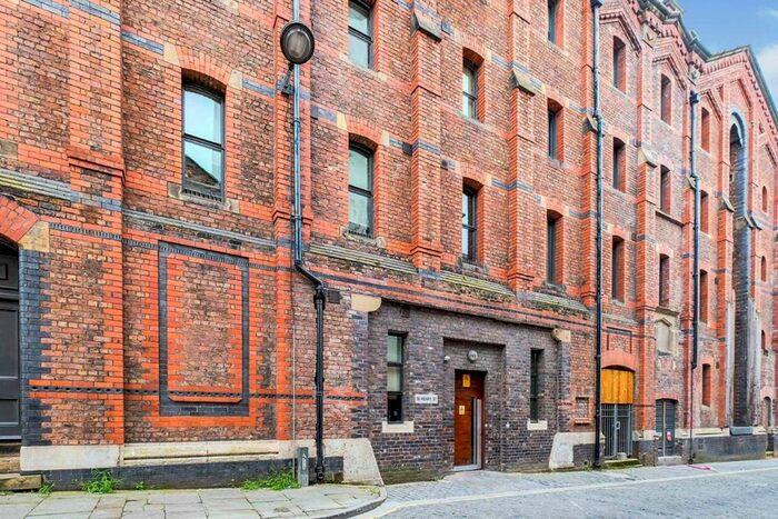 2 Bedroom Apartment To Rent In Henry Street, Liverpool, Merseyside, L1