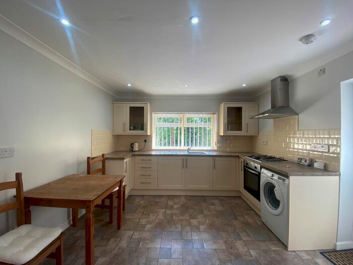 3 Bedroom Terraced House To Rent In Townhill Road, Swansea, SA1