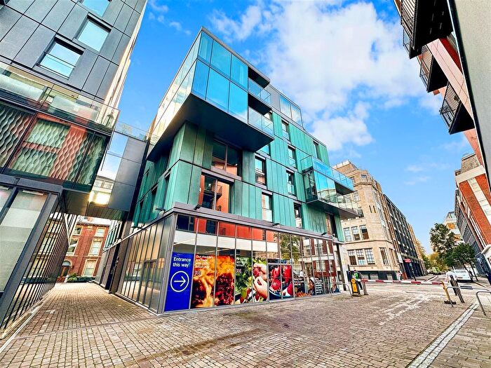 2 Bedroom Flat To Rent In Brewery Square, London, EC1V