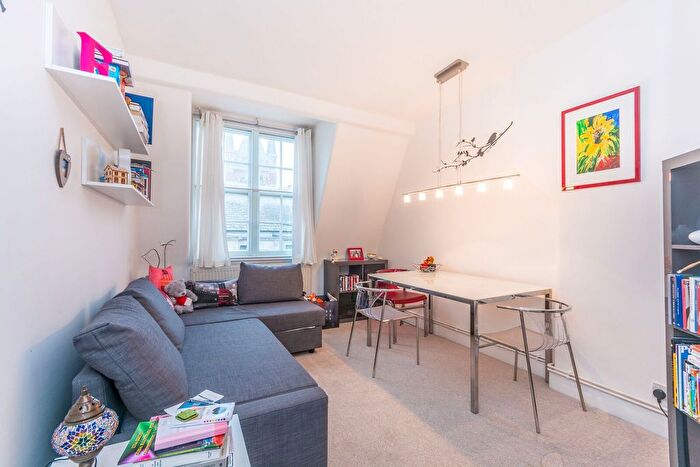 1 Bedroom Flat To Rent In Bidborough Street, Bloomsbury, London, WC1H