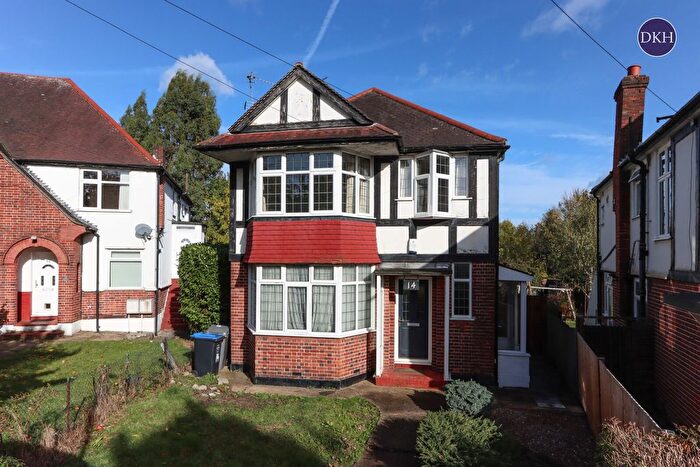 2 Bedroom Flat To Rent In Wells Drive, London, NW9