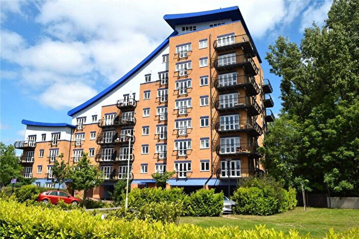 2 Bedroom Apartment To Rent In Luscinia View, Napier Road, Reading, Berkshire, RG1