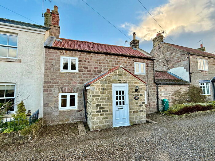 2 Bedroom Cottage For Sale In Little Ribston, Wetherby, North View, LS22