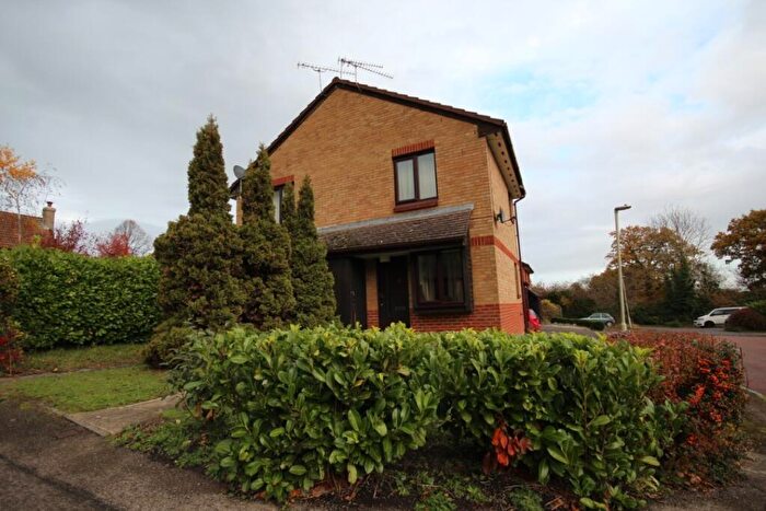 1 Bedroom End Of Terrace House For Sale In Broad Hinton, Twyford, Reading, Reading, Berkshire, RG10