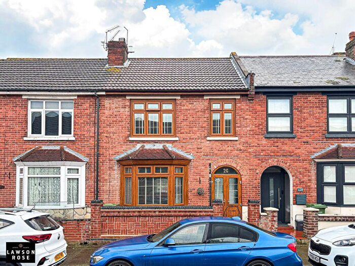 3 Bedroom Terraced House For Sale In Northover Road, Portsmouth, PO3