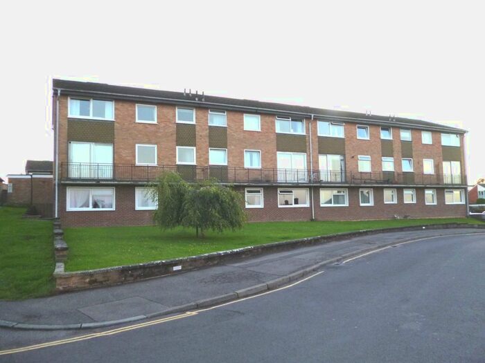 2 Bedroom Flat To Rent In Wilderness Court, Wilderness Road, Onslow Village, Guildford, GU2